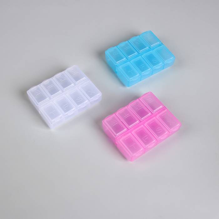 Таблетница 8 секций 7,5*6*2 см англ. буквы