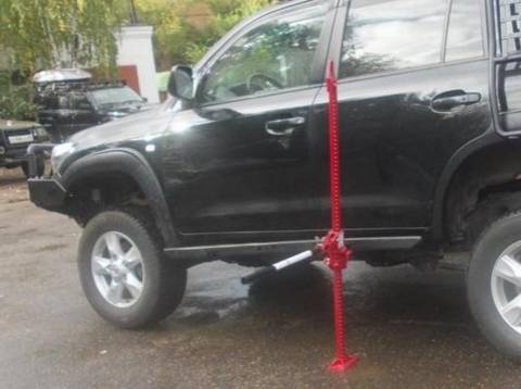 Пороги силовые алюминиевые II поколения Land Cruiser 200