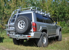 Калитка крепления под две канистры с лестницей Nissan Patrol Y61 КДТ