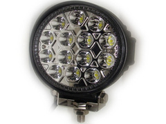Светодиодная фара дальнего света LED 12х3Вт